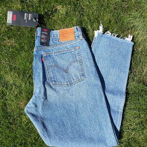 levi wedgie jeans
